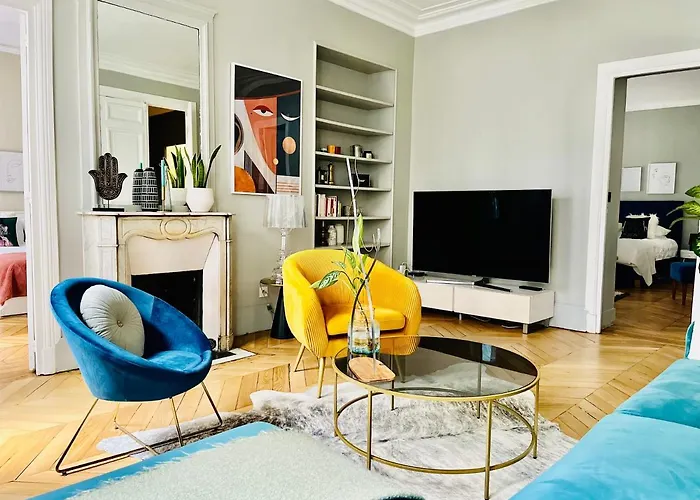 Luxury Place In Le Marais - *