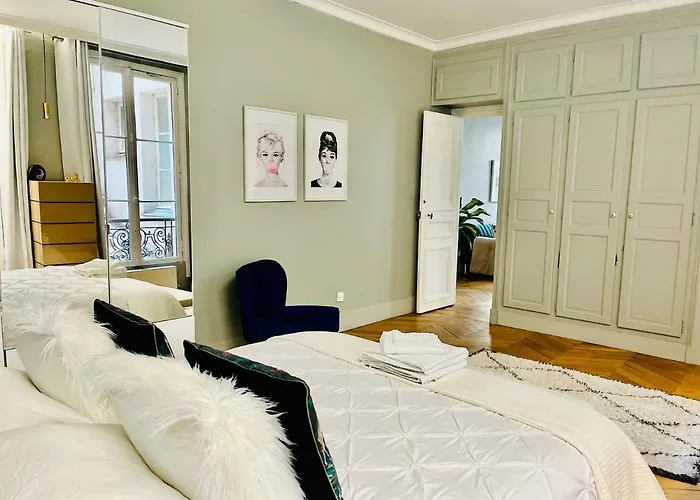 Luxury Place In Le Marais - *