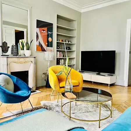 Luxury Place In Le Marais - *